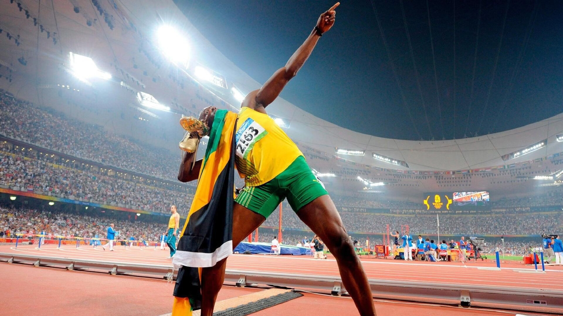 本泽马，从里昂青训到皇马传奇，一场逆转背后的足球哲学