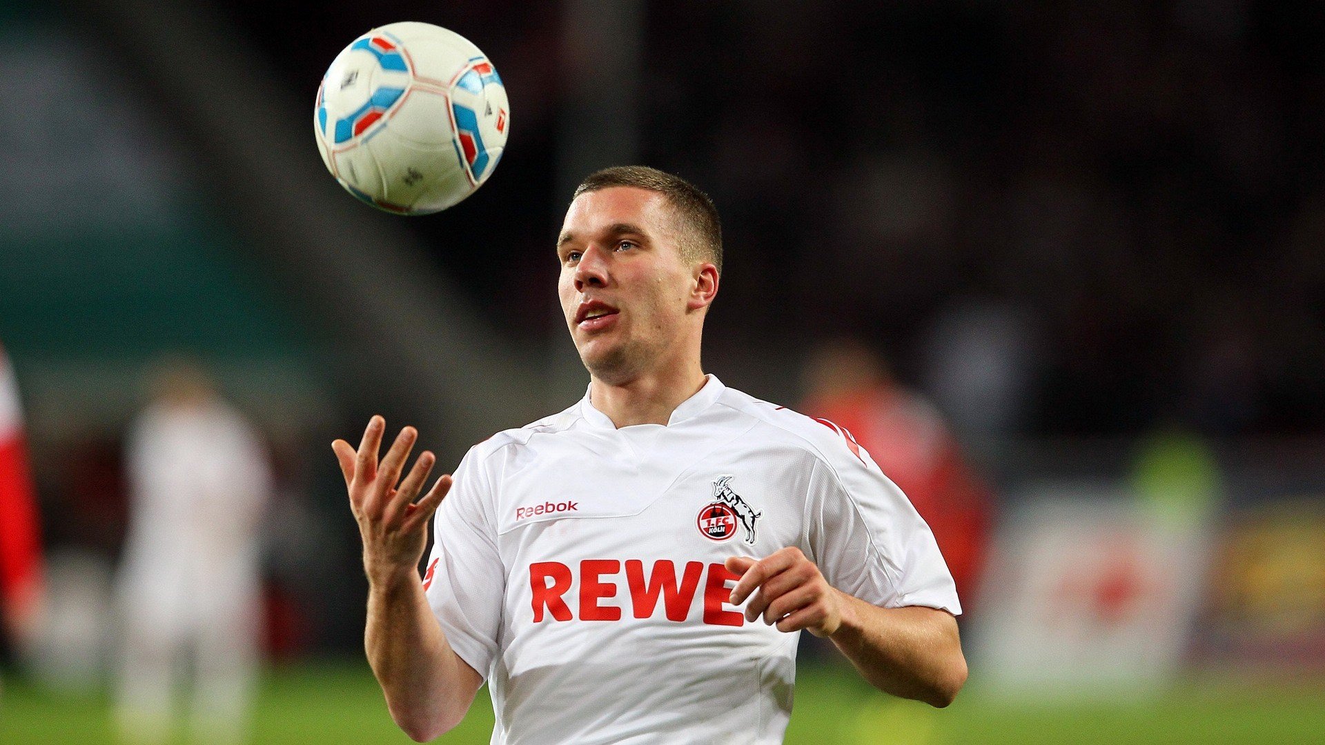 暗夜骑士，戈麦斯与那不勒斯的欧冠救赎之夜